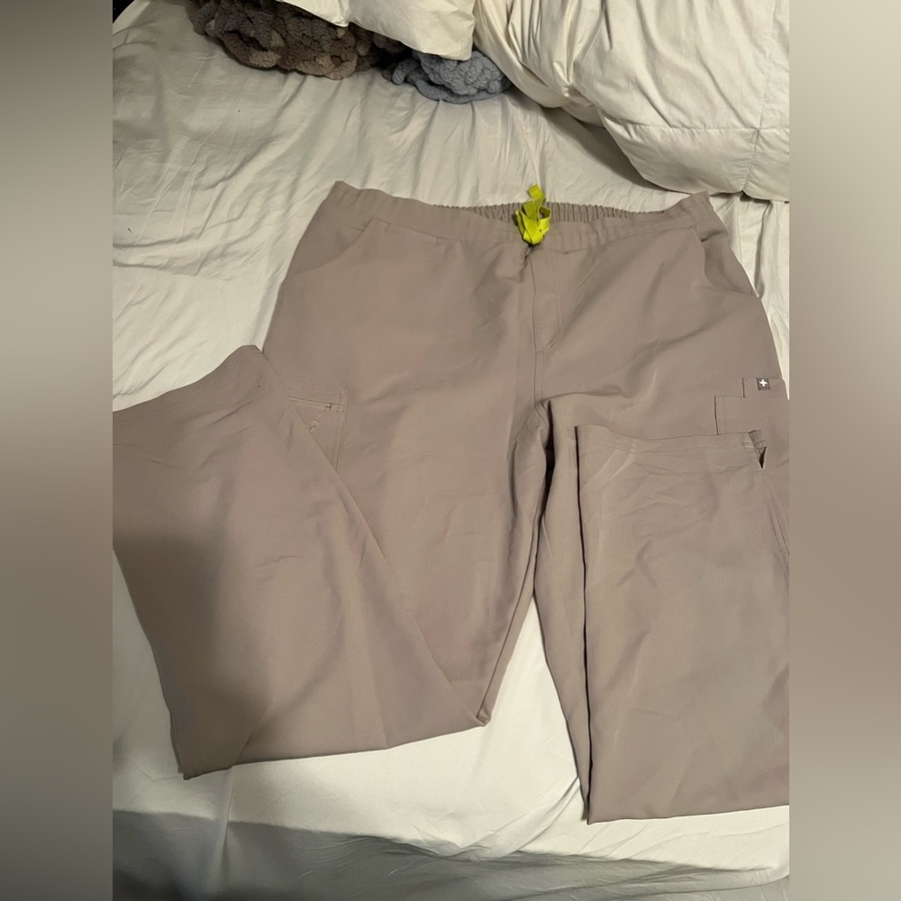 Figs scrub pants